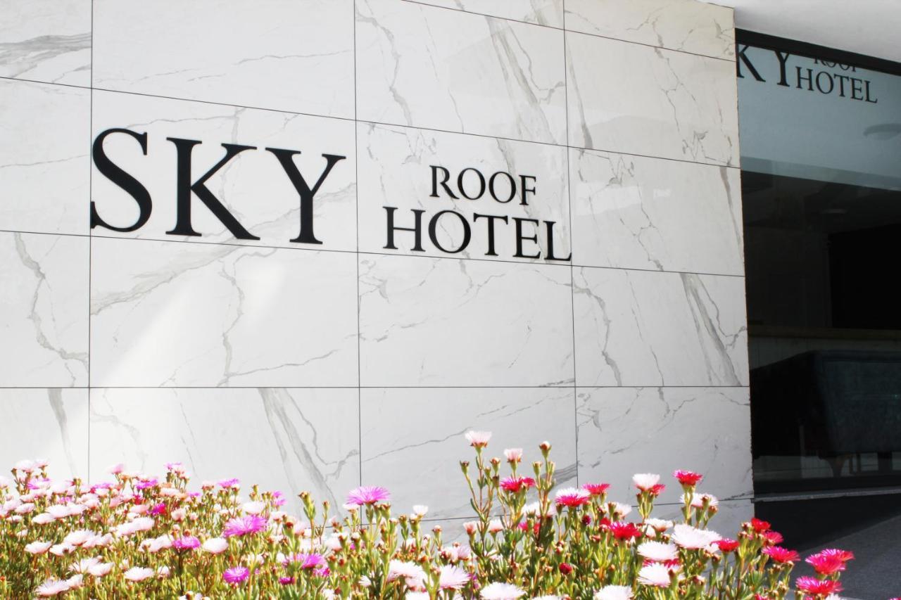 Sky Roof Hotel Nicosia Exterior photo