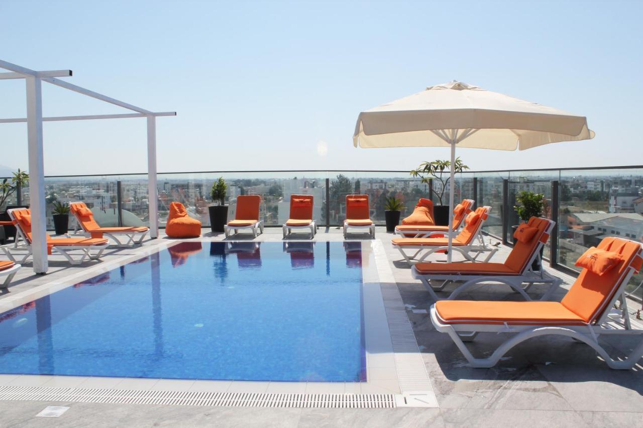 Sky Roof Hotel Nicosia Exterior photo